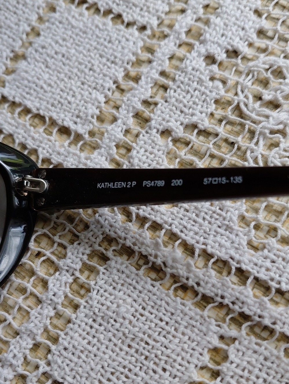 Fossil Women's Dark Brown Cat-Eye Sunglasses - Kathleen 2 P Style. NWT - Picture 4 of 5